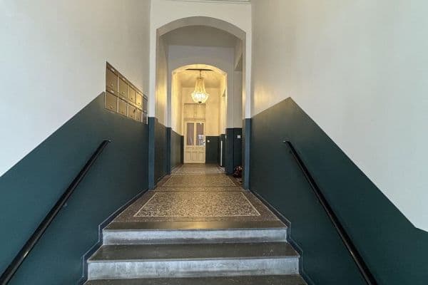 Pronájem bytu 3+1 84 m², Mannehim, Bádensko-Württembersko Pronájem bytu 3+1 84 m², Mannehim, Bádensko-Württembersko