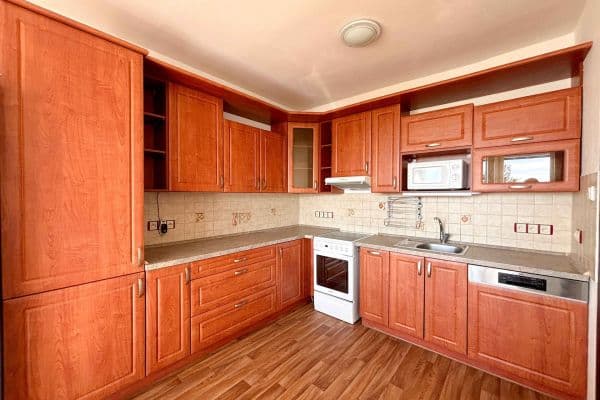 Pronájem bytu 3+kk 72 m², Hlivická, Praha Pronájem bytu 3+kk 72 m², Hlivická, Praha