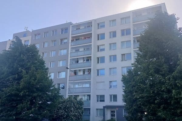 Pronájem bytu 2+kk 43 m², Ostravská, Praha Pronájem bytu 2+kk 43 m², Ostravská, Praha