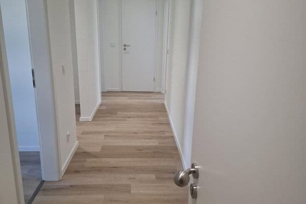 Pronájem bytu 3+1 76 m², Unterhaching, Bavorsko Pronájem bytu 3+1 76 m², Unterhaching, Bavorsko