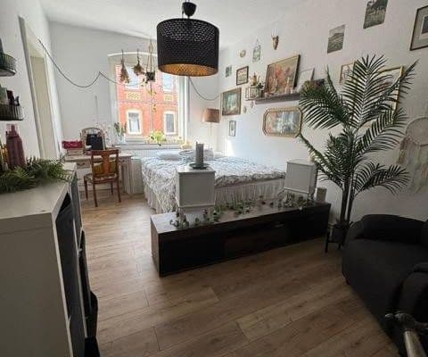 Pronájem bytu 3+1 78 m², Hochkamp 24, Hildesheim Pronájem bytu 3+1 78 m², Hochkamp 24, Hildesheim