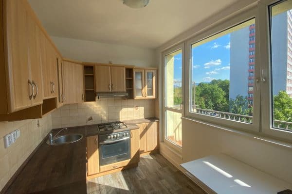 Pronájem bytu 1+1 42 m², Frýdlantská, Frýdek-Místek Pronájem bytu 1+1 42 m², Frýdlantská, Frýdek-Místek