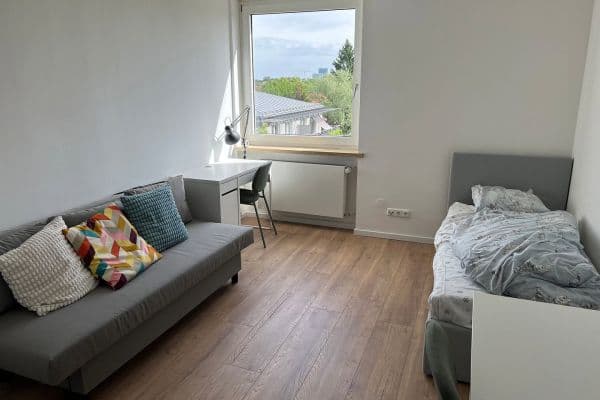 Pronájem bytu 1+1 20 m², Kirchseeoner Straße 1, München, Bavorsko Pronájem bytu 1+1 20 m², Kirchseeoner Straße 1, München, Bavorsko