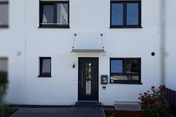Prodej domu 141 m², pozemek 131 m², Kandisweg 9, Groß-Gerau Prodej domu 141 m², pozemek 131 m², Kandisweg 9, Groß-Gerau
