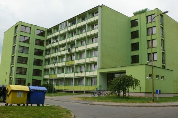 Pronájem bytu 1+1 32 m², Školní, Otrokovice Pronájem bytu 1+1 32 m², Školní, Otrokovice