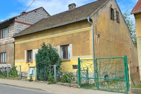 Prodej domu 90 m², pozemek 755 m², Na Poříčí, Králův Dvůr Prodej domu 90 m², pozemek 755 m², Na Poříčí, Králův Dvůr