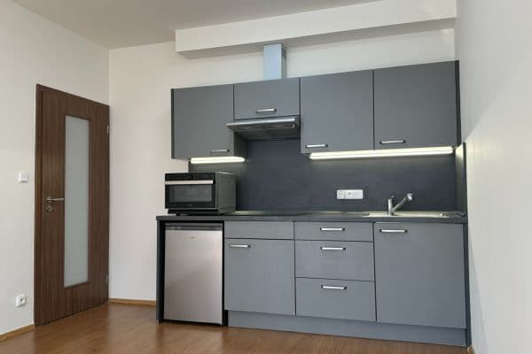 Pronájem bytu 2+kk 53 m², Klementova, Praha Pronájem bytu 2+kk 53 m², Klementova, Praha