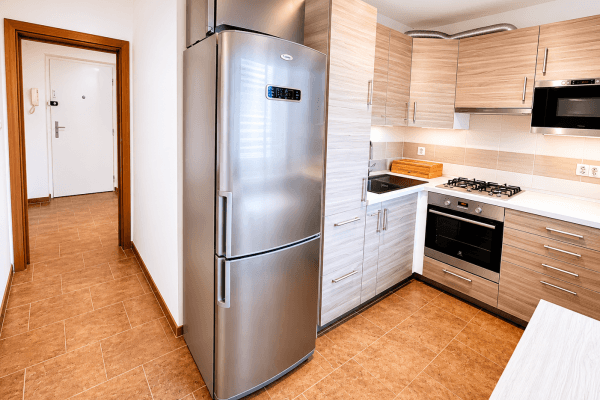 Pronájem bytu 2+1 51 m², K Lučinám, Praha Pronájem bytu 2+1 51 m², K Lučinám, Praha