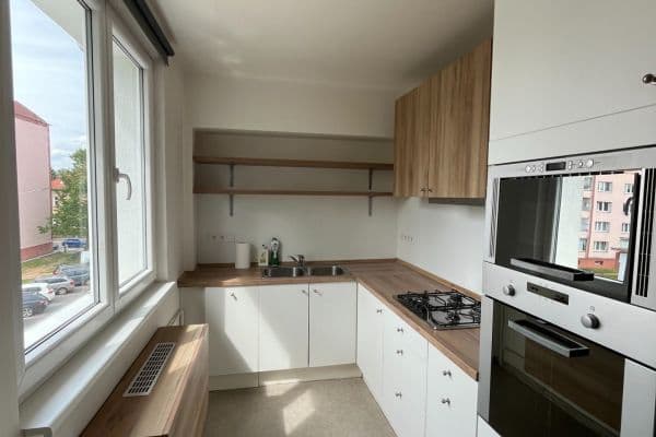Pronájem bytu 2+1 56 m², Pastýřská, Cheb Pronájem bytu 2+1 56 m², Pastýřská, Cheb