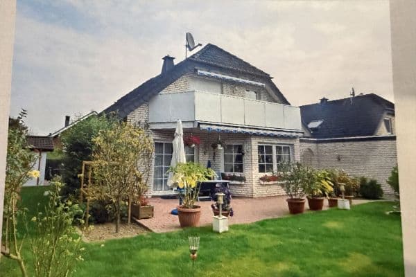 Pronájem bytu 2+1 78 m², Herford Pronájem bytu 2+1 78 m², Herford