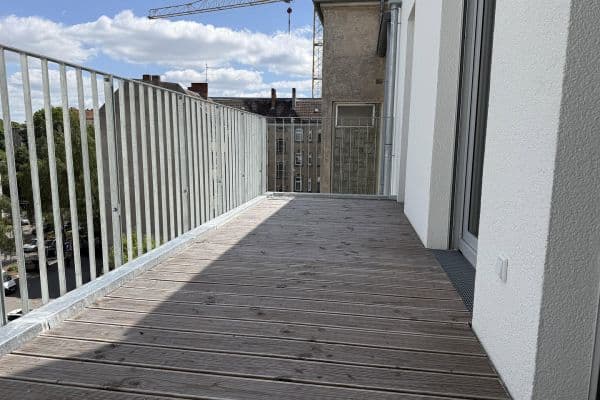 Pronájem bytu 2+1 45 m², Wiesenstraße 10, Berlin, Berlín Pronájem bytu 2+1 45 m², Wiesenstraße 10, Berlin, Berlín