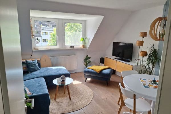 Prodej bytu 3+1 70 m², Köln Prodej bytu 3+1 70 m², Köln