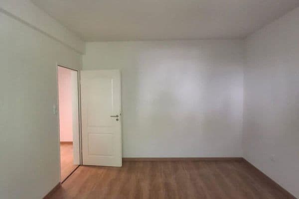 Pronájem bytu 15 m², Rollnerstraße 40, Nürnberg Pronájem bytu 15 m², Rollnerstraße 40, Nürnberg