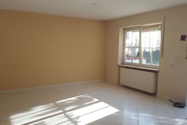 Prodej domu 135 m², pozemek 256 m², Zugspitzstraße, Dasing Prodej domu 135 m², pozemek 256 m², Zugspitzstraße, Dasing