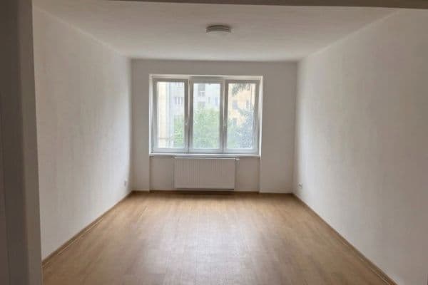 Prodej bytu 2+kk 65 m², V Olšinách, Praha Prodej bytu 2+kk 65 m², V Olšinách, Praha