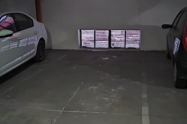 Pronájem garáže 11 m², Vršovická, Praha, Praha Pronájem garáže 11 m², Vršovická, Praha, Praha