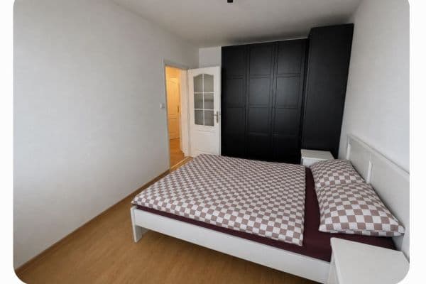 Pronájem bytu 3+kk 64 m², Makovského, Praha Pronájem bytu 3+kk 64 m², Makovského, Praha