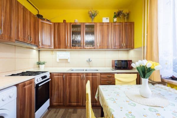 Prodej bytu 2+1 86 m², třída Osvobození, Příbram, Středočeský kraj Prodej bytu 2+1 86 m², třída Osvobození, Příbram, Středočeský kraj