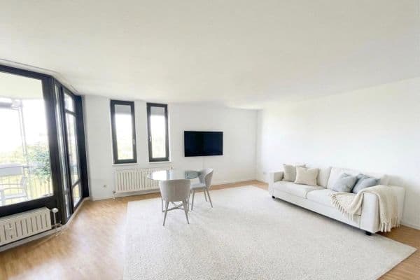 Prodej bytu 2+1 50 m², Düsseldorf, Severní Porýní-Vestfálsko Prodej bytu 2+1 50 m², Düsseldorf, Severní Porýní-Vestfálsko