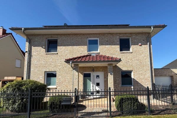 Prodej domu 161 m², pozemek 512 m², Großbeeren Prodej domu 161 m², pozemek 512 m², Großbeeren