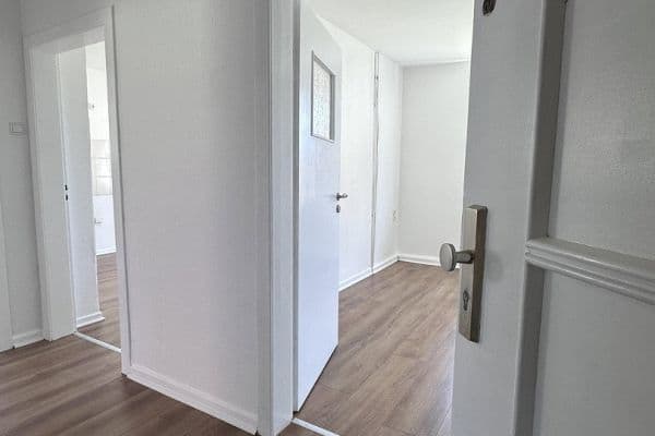 Pronájem bytu 2+kk 52 m², Feldmannstr. 85, Oberhausen Pronájem bytu 2+kk 52 m², Feldmannstr. 85, Oberhausen