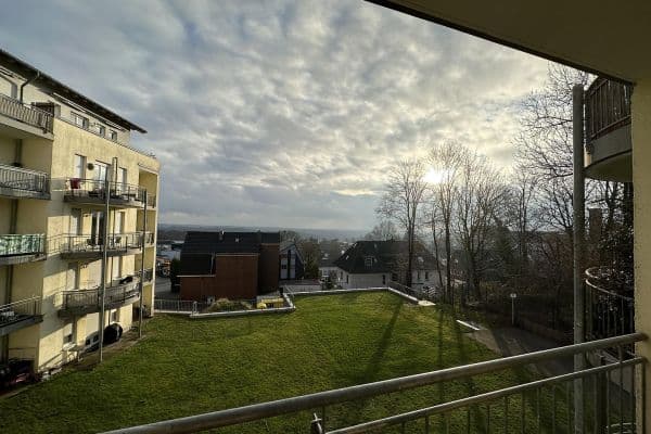 Pronájem bytu 2+1 64 m², Königstr. 41, Remscheid Pronájem bytu 2+1 64 m², Königstr. 41, Remscheid
