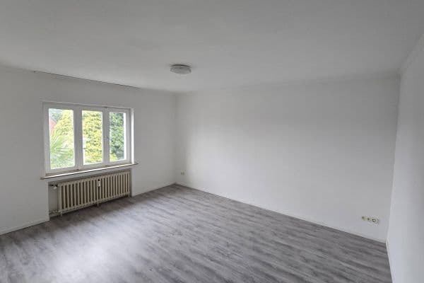 Pronájem bytu 3+1 110 m², Korschenbroich Pronájem bytu 3+1 110 m², Korschenbroich