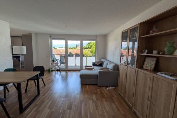Pronájem bytu 3+1 79 m², Neuenburg am Rhein Pronájem bytu 3+1 79 m², Neuenburg am Rhein