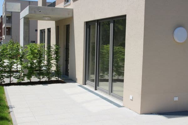 Pronájem bytu 3+1 89 m², Strubbergstraße 48, Frankfurt (Main) - Rödelheim Pronájem bytu 3+1 89 m², Strubbergstraße 48, Frankfurt (Main) - Rödelheim