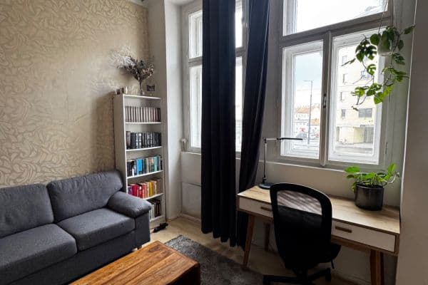 Pronájem bytu 1+kk 22 m², Na Žertvách, Praha Pronájem bytu 1+kk 22 m², Na Žertvách, Praha