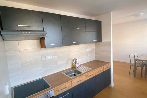 Pronájem bytu 3+kk 75 m², Platanová, Benátky nad Jizerou Pronájem bytu 3+kk 75 m², Platanová, Benátky nad Jizerou