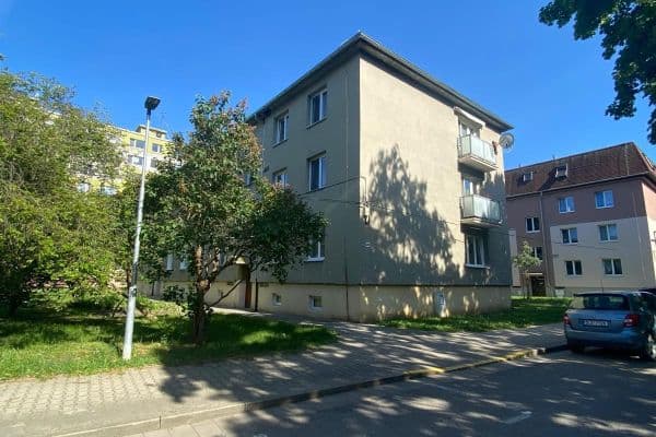 Pronájem bytu 2+1 50 m², Wolkerova, Lovosice Pronájem bytu 2+1 50 m², Wolkerova, Lovosice