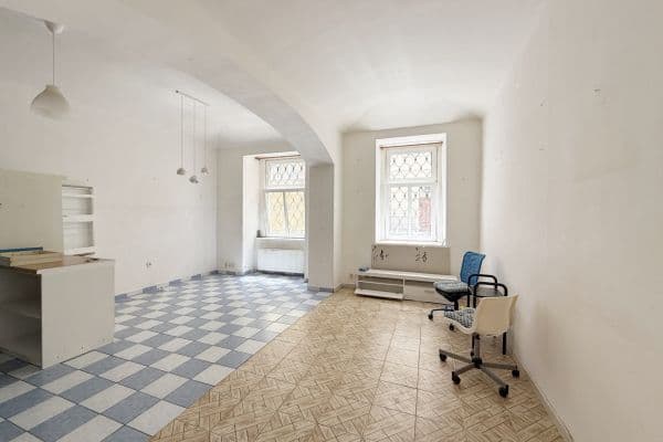 Pronájem bytu 4+kk 90 m², Sevastopolská, Praha Pronájem bytu 4+kk 90 m², Sevastopolská, Praha