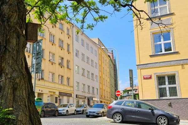 Pronájem bytu 2+kk 42 m², Horní, Praha Pronájem bytu 2+kk 42 m², Horní, Praha