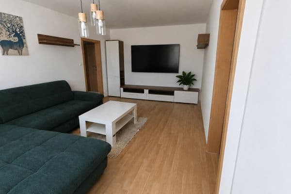 Prodej bytu 3+1 74 m², Kunětická, Pardubice Prodej bytu 3+1 74 m², Kunětická, Pardubice