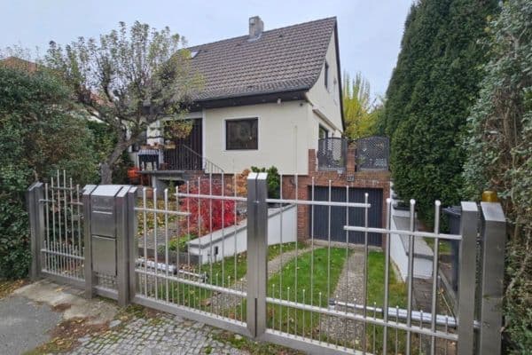 Prodej domu 107 m², pozemek 411 m², Soldiner Straße 32, Berlin, Berlín Prodej domu 107 m², pozemek 411 m², Soldiner Straße 32, Berlin, Berlín
