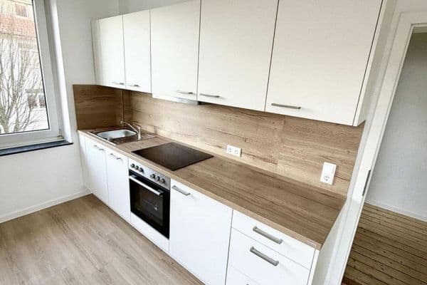 Pronájem bytu 2+1 70 m², Johanneswerkstr. 35, Bielefeld Pronájem bytu 2+1 70 m², Johanneswerkstr. 35, Bielefeld