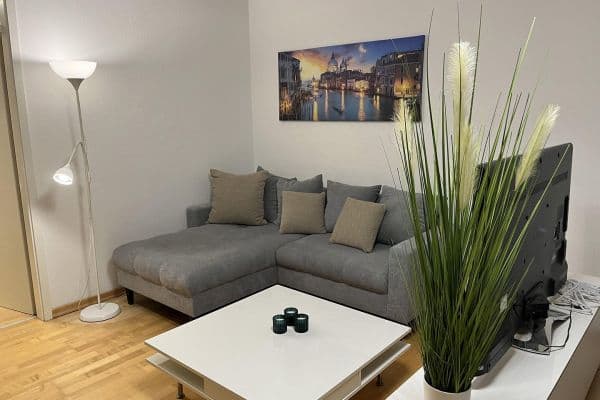 Pronájem bytu 1+kk 42 m², D3, 1, Mannheim, Bádensko-Württembersko Pronájem bytu 1+kk 42 m², D3, 1, Mannheim, Bádensko-Württembersko