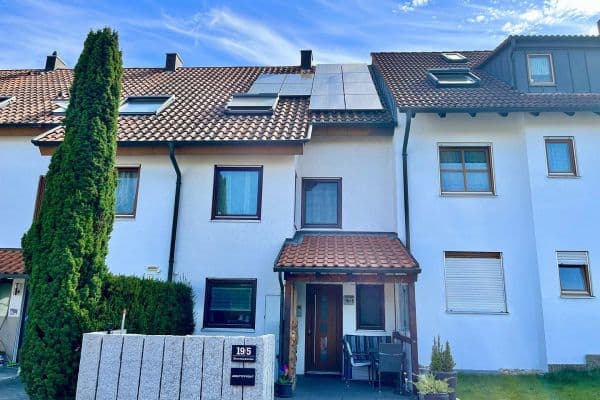 Prodej domu 145 m², pozemek 191 m², Kettemerstraße 19/5, Filderstadt Prodej domu 145 m², pozemek 191 m², Kettemerstraße 19/5, Filderstadt