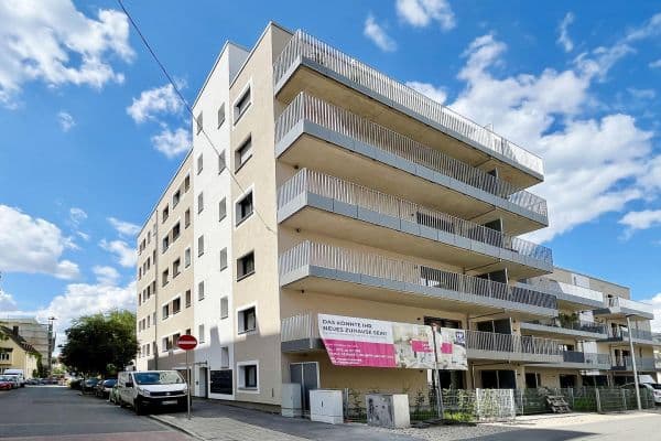 Pronájem bytu 2+1 66 m², Lange Straße 65, Fürth, Bavorsko Pronájem bytu 2+1 66 m², Lange Straße 65, Fürth, Bavorsko