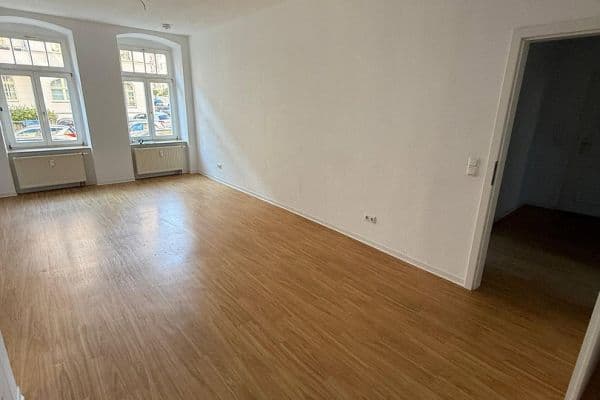 Pronájem bytu 2+1 62 m², Leonhardtstraße 32, Chemnitz, Sasko Pronájem bytu 2+1 62 m², Leonhardtstraße 32, Chemnitz, Sasko