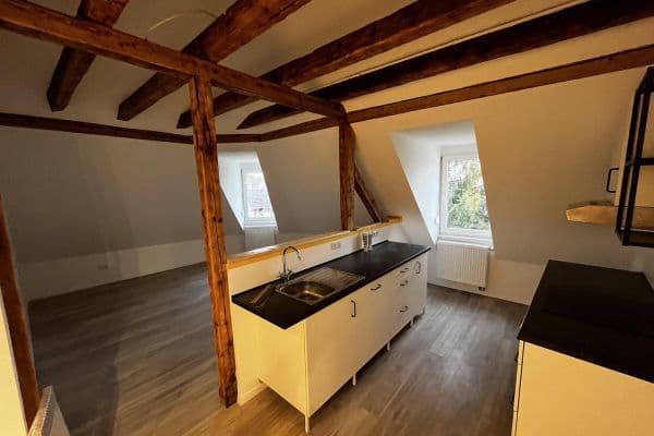 Pronájem bytu 2+kk 75 m², Kurfürstenstraße 20, Schwetzingen Pronájem bytu 2+kk 75 m², Kurfürstenstraße 20, Schwetzingen