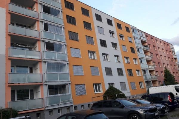 Pronájem bytu 2+1 52 m², Tř. 1. máje, Přeštice Pronájem bytu 2+1 52 m², Tř. 1. máje, Přeštice