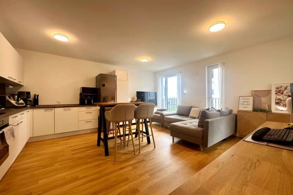 Pronájem bytu 2+1 56 m², Rathausgasse 13, Schönefeld Pronájem bytu 2+1 56 m², Rathausgasse 13, Schönefeld
