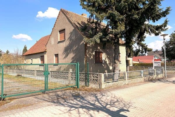 Prodej domu 130 m², pozemek 2.496 m², Tettau Prodej domu 130 m², pozemek 2.496 m², Tettau