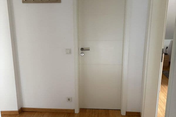 Pronájem bytu 3+1 110 m², Alte-Kelter Straße 8a, Saarbrücken, Země Sársko Pronájem bytu 3+1 110 m², Alte-Kelter Straße 8a, Saarbrücken, Země Sársko