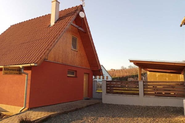 Pronájem chaty, chalupy, Bořetice, Jihomoravský kraj Pronájem chaty, chalupy, Bořetice, Jihomoravský kraj