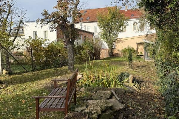 Pronájem bytu 4+1 90 m², Heidenberg 89, Apolda, Durynsko Pronájem bytu 4+1 90 m², Heidenberg 89, Apolda, Durynsko