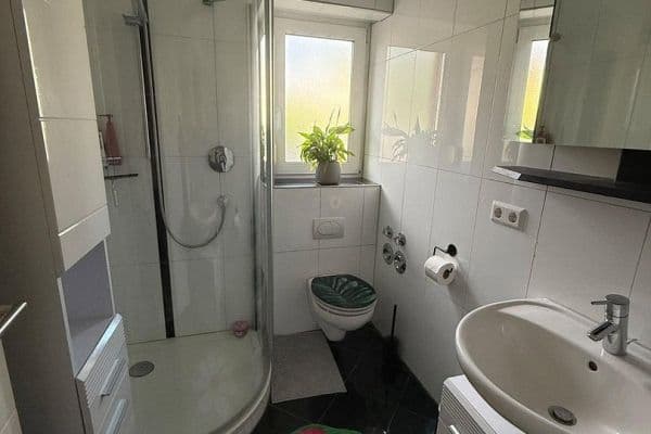 Pronájem bytu 2+1 51 m², Wutachweg 5, Ettlingen Pronájem bytu 2+1 51 m², Wutachweg 5, Ettlingen