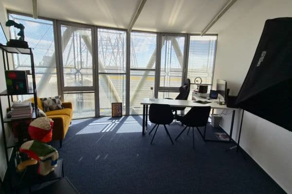 Pronájem kanceláře 19 m², Plynárenská, Brno Pronájem kanceláře 19 m², Plynárenská, Brno